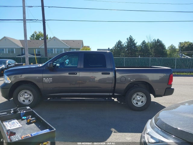 46200947 :رقم المزاد ، 3C6RR7KG0LG273124 vin ، 2020 Ram 1500 Classic Tradesman  4x4 5'7 Box مزاد بيع