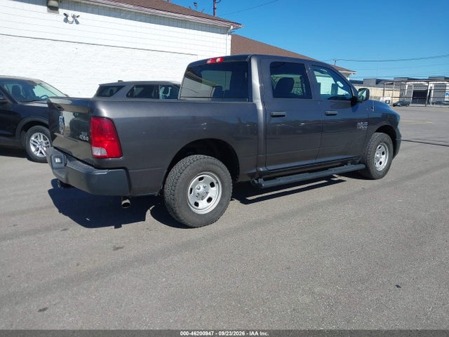 46200947 :رقم المزاد ، 3C6RR7KG0LG273124 vin ، 2020 Ram 1500 Classic Tradesman  4x4 5'7 Box مزاد بيع