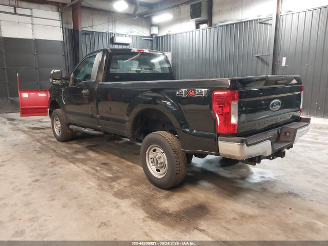 46200991 :رقم المزاد ، 1FTBF2B68JEC48702 vin ، 2018 Ford F-250 Xl مزاد بيع