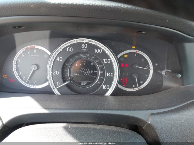 46201066 :رقم المزاد ، 1HGCR3F83EA028041 vin ، 2014 Honda Accord Ex-l مزاد بيع