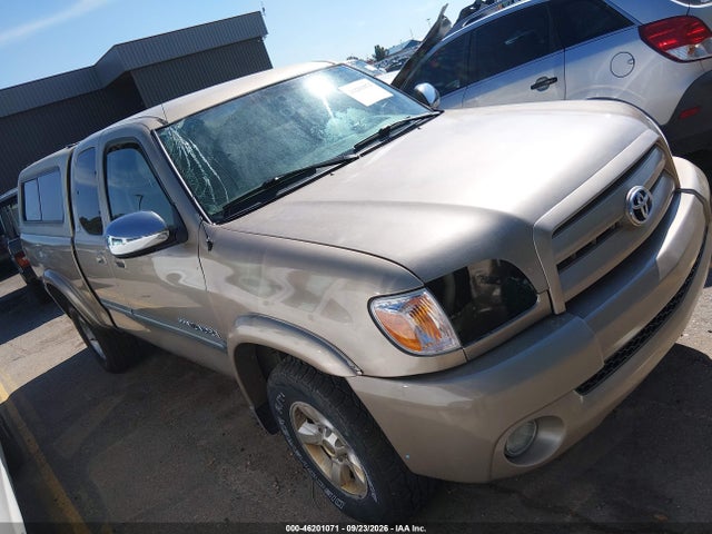Продажа на аукционе авто 2005 Toyota Tundra Sr5 V8, vin: 5TBBT44165S457385, номер лота: 46201071