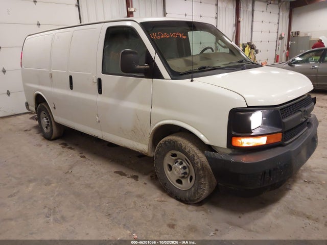 46201096 :رقم المزاد ، 1GCWGAFF7H1125848 vin ، 2017 Chevrolet Express 2500 Work Van مزاد بيع