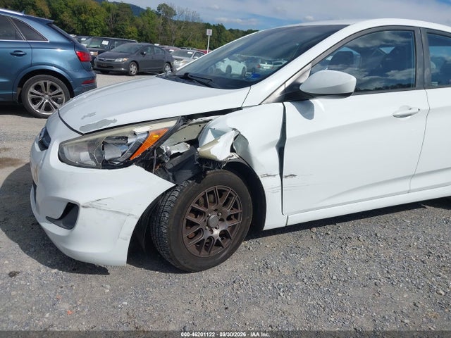 Продаж на аукціоні авто 2015 Hyundai Accent Gls, vin: KMHCT4AE1FU883948, номер лоту: 46201122