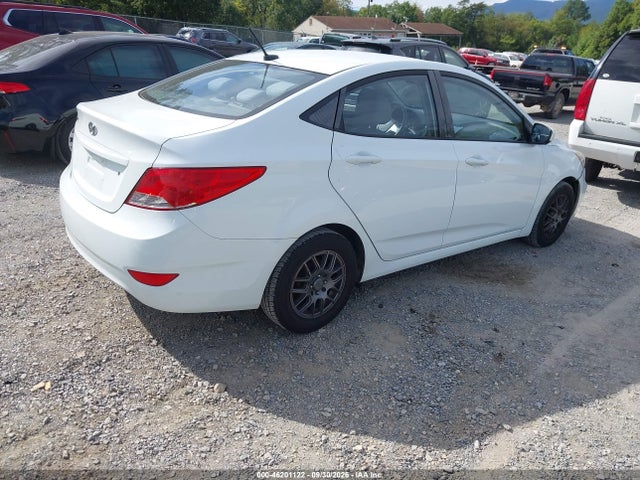 Продаж на аукціоні авто 2015 Hyundai Accent Gls, vin: KMHCT4AE1FU883948, номер лоту: 46201122