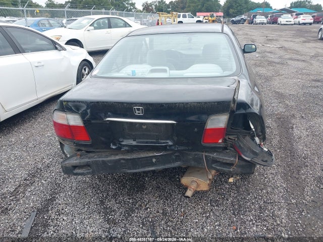 46201187 :رقم المزاد ، 1HGCD5684VA183708 vin ، 1997 Honda Accord Value مزاد بيع