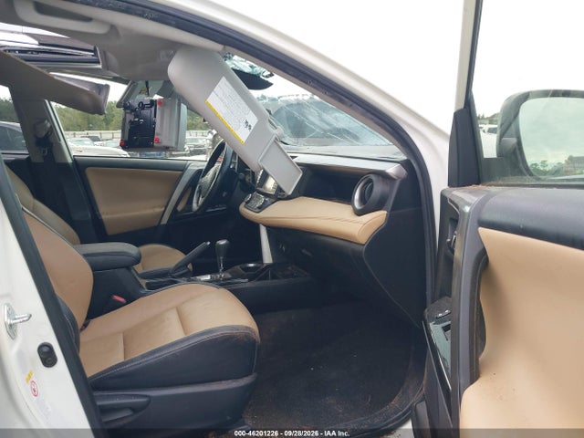 Toyota Rav4 Limited 2017 JTMYFREV0HD103417 Image 5
