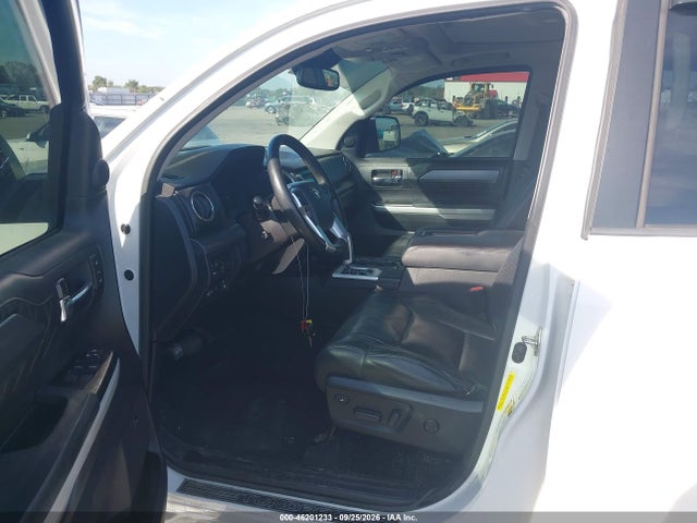 2019 Toyota Tundra Platinum 5.7l V8 მანქანა იყიდება აუქციონზე, vin: 5TFAY5F18KX778972, აუქციონის ნომერი: 46201233