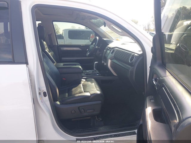 2019 Toyota Tundra Platinum 5.7l V8 მანქანა იყიდება აუქციონზე, vin: 5TFAY5F18KX778972, აუქციონის ნომერი: 46201233