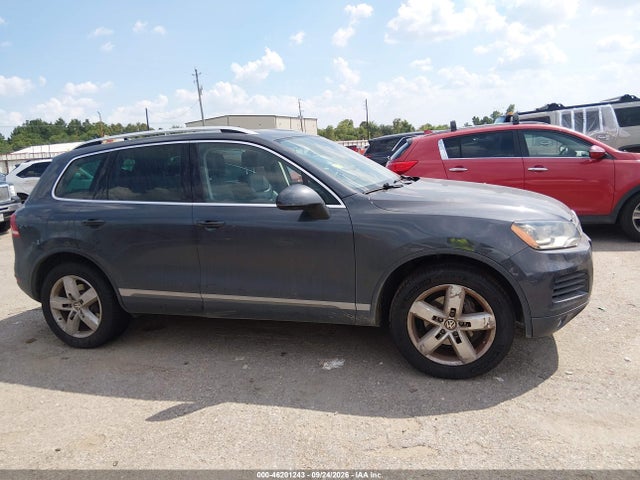 Продаж на аукціоні авто 2013 Volkswagen Touareg Lux, vin: WVGEF9BP4DD002363, номер лоту: 46201243