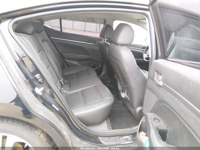 46201247 :رقم المزاد ، KMHD84LF4HU206360 vin ، 2017 Hyundai Elantra Limited مزاد بيع