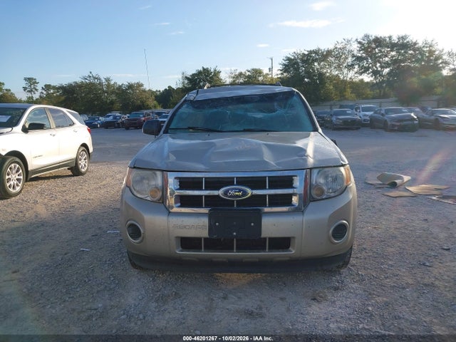 46201267 :رقم المزاد ، 1FMCU0C73CKA62328 vin ، 2012 Ford Escape Xls مزاد بيع