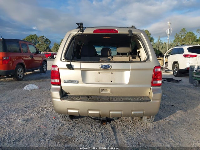 46201267 :رقم المزاد ، 1FMCU0C73CKA62328 vin ، 2012 Ford Escape Xls مزاد بيع