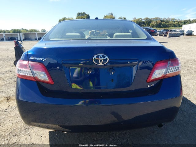 46201284 :رقم المزاد ، 4T1BF3EK8BU709401 vin ، 2011 Toyota Camry Le مزاد بيع