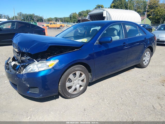 46201284 :رقم المزاد ، 4T1BF3EK8BU709401 vin ، 2011 Toyota Camry Le مزاد بيع