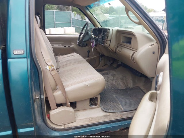 Продажа на аукционе авто 1998 Chevrolet C2500 Fleetside, vin: 1GCGC24R3WZ279197, номер лота: 46201291