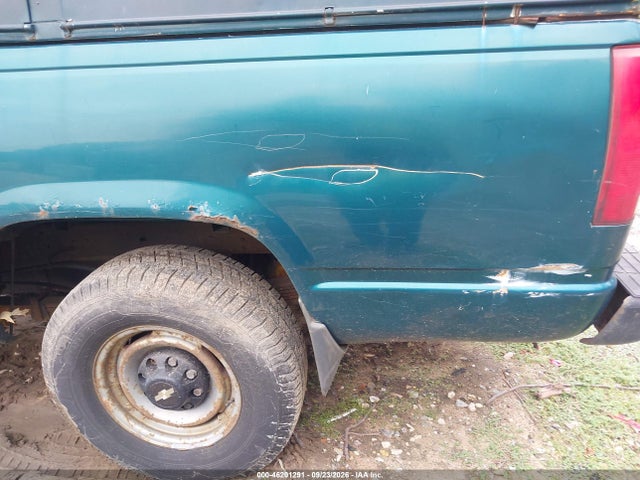 Продажа на аукционе авто 1998 Chevrolet C2500 Fleetside, vin: 1GCGC24R3WZ279197, номер лота: 46201291