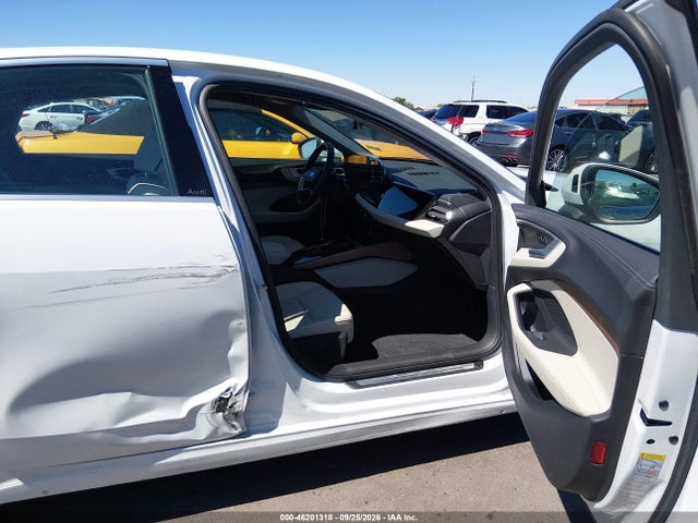 46201318 :رقم المزاد ، WAU1BCFU6SN026602 vin ، 2025 Audi All-new A5 Premium Tfsi Quattro S Tronic مزاد بيع