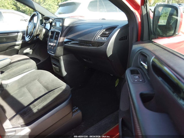 Продажа на аукционе авто 2015 Dodge Grand Caravan Se Plus, vin: 2C4RDGBG7FR691010, номер лота: 46201335