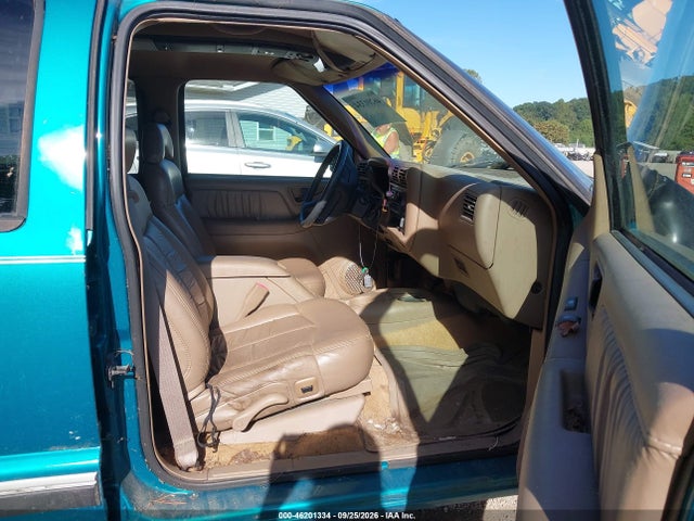 Продаж на аукціоні авто 1995 Chevrolet Blazer, vin: 1GNDT13W7S2238232, номер лоту: 46201334