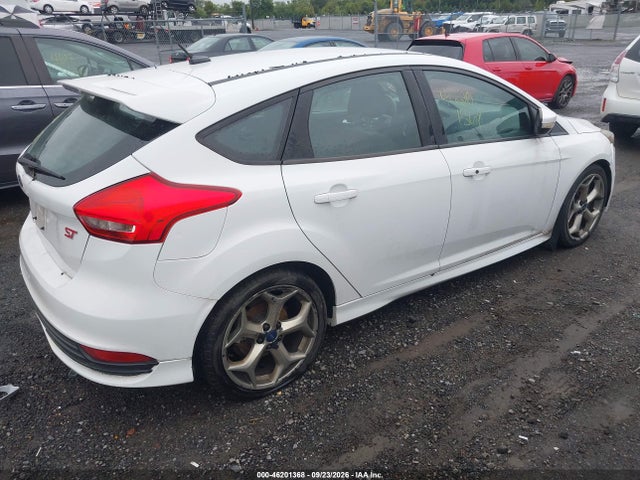 Продаж на аукціоні авто 2016 Ford Focus St, vin: 1FADP3L91GL250175, номер лоту: 46201368