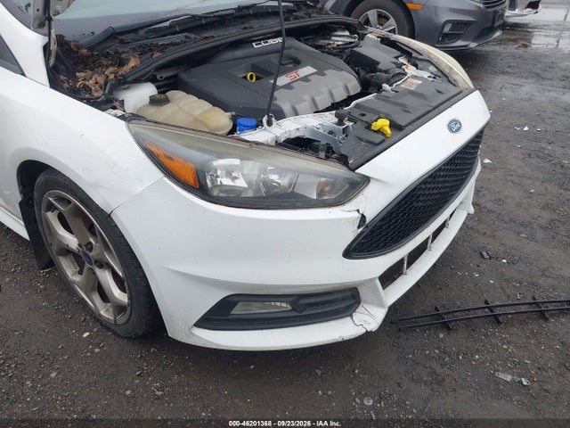 Продаж на аукціоні авто 2016 Ford Focus St, vin: 1FADP3L91GL250175, номер лоту: 46201368