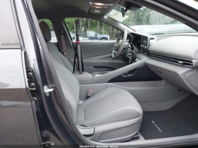 46201372 :رقم المزاد ، 5NPLL4AG0MH050977 vin ، 2021 Hyundai Elantra Se مزاد بيع