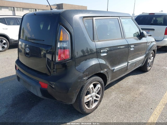 2010 Kia Soul + მანქანა იყიდება აუქციონზე, vin: KNDJT2A2XA7180667, აუქციონის ნომერი: 46201402