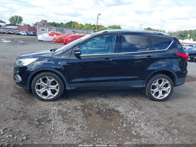 Продажа на аукционе авто 2019 Ford Escape Titanium, vin: 1FMCU9J96KUB42007, номер лота: 46201407