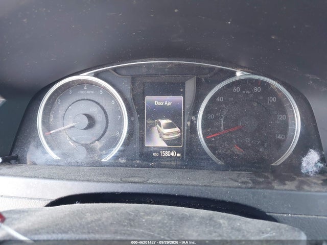 46201427 :رقم المزاد ، 4T1BF1FK5HU345692 vin ، 2017 Toyota Camry Se مزاد بيع