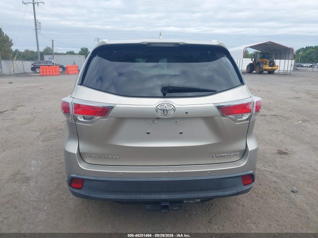 46201466 :رقم المزاد ، 5TDDKRFH6FS133915 vin ، 2015 Toyota Highlander Limited V6 مزاد بيع