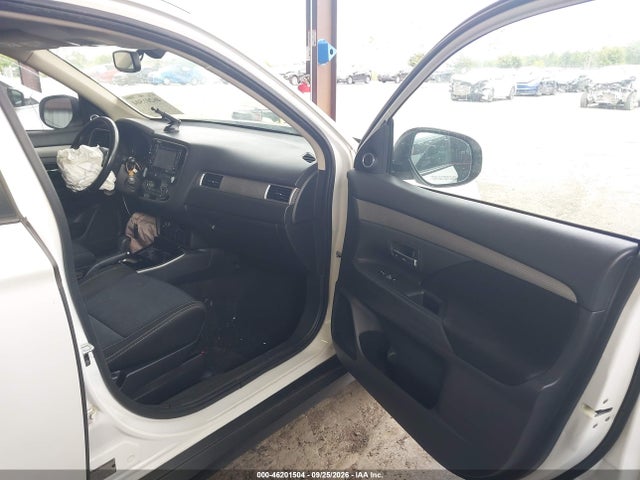 Aukcja sprzedaży 2017 Mitsubishi Outlander Se/sel, vin: JA4AD3A30HZ041183, numer aukcji: 46201504