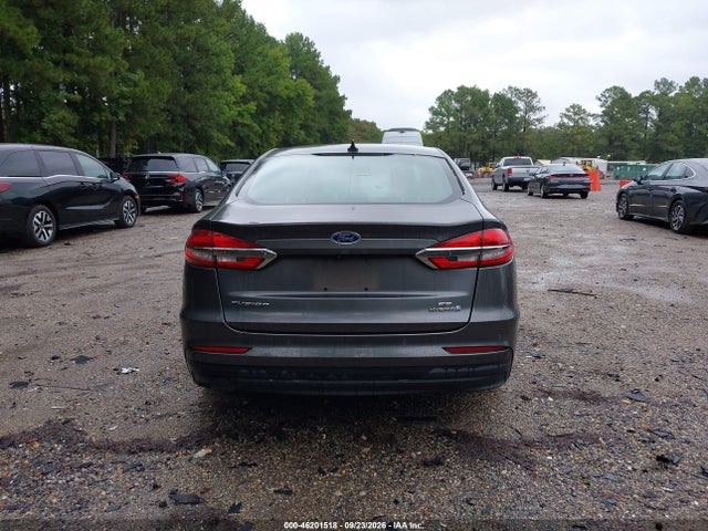 46201518 :رقم المزاد ، 3FA6P0LU9KR258708 vin ، 2019 Ford Fusion Hybrid Se مزاد بيع