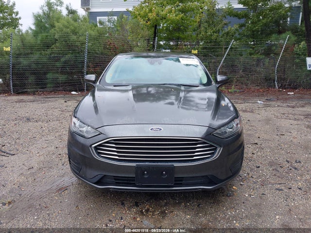 46201518 :رقم المزاد ، 3FA6P0LU9KR258708 vin ، 2019 Ford Fusion Hybrid Se مزاد بيع