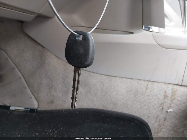 2010 Toyota Camry Le მანქანა იყიდება აუქციონზე, vin: 4T1BF3EK4AU041448, აუქციონის ნომერი: 46201535