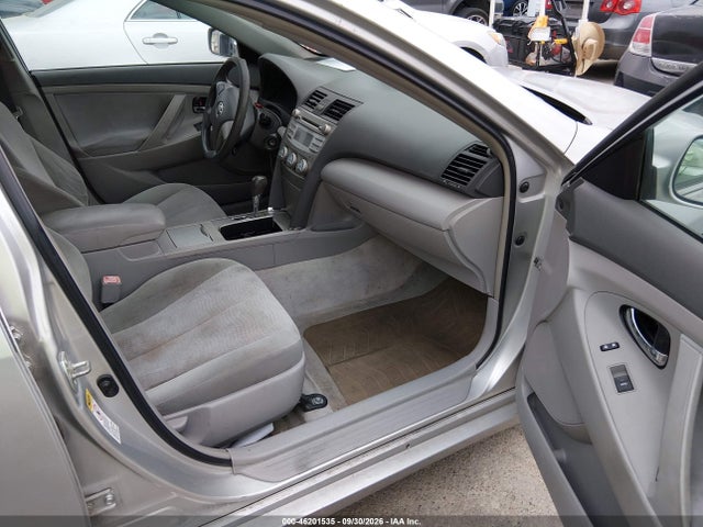 2010 Toyota Camry Le მანქანა იყიდება აუქციონზე, vin: 4T1BF3EK4AU041448, აუქციონის ნომერი: 46201535
