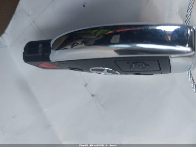 WDDSJ4EB4KN742419 Mercedes-Benz CLA 250