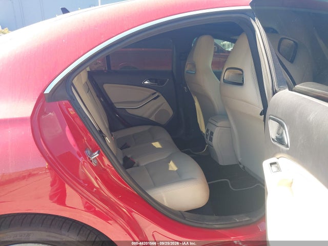WDDSJ4EB4KN742419 Mercedes-Benz CLA 250