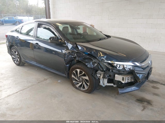 46201568 :رقم المزاد ، 19XFC2F86HE205786 vin ، 2017 Honda Civic Ex مزاد بيع