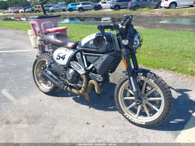 2018 ML015ANM4JT013213 головне зображення