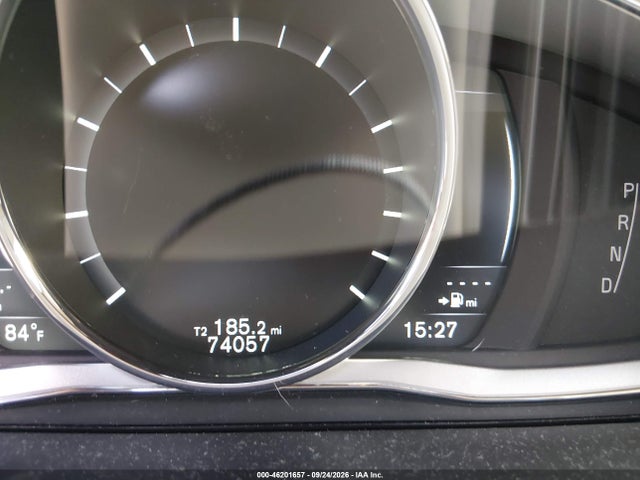 2015 Volvo Xc60 T5 Premier მანქანა იყიდება აუქციონზე, vin: YV440MDKXF2705984, აუქციონის ნომერი: 46201657