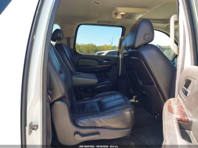 46201662 :رقم المزاد ، 1GKFK66807J244891 vin ، 2007 Gmc Yukon Xl 1500 Denali مزاد بيع