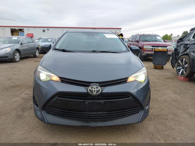 Продажа на аукционе авто 2018 Toyota Corolla Le, vin: 2T1BURHE4JC033088, номер лота: 46201702