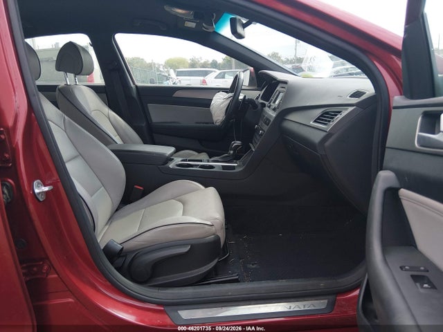 Hyundai Sonata Sport 2.0t 2015 5NPE34AB5FH088592 Image 5