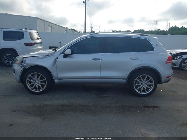 Aukcja sprzedaży 2014 Volkswagen Touareg 3.6l Sport, vin: WVGEF9BP9ED005762, numer aukcji: 46201771