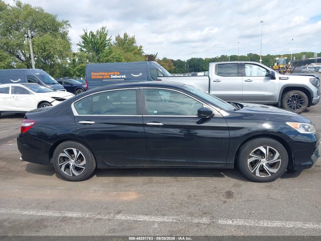 46201783 :رقم المزاد ، 1HGCR2F38GA202686 vin ، 2016 Honda Accord Lx مزاد بيع