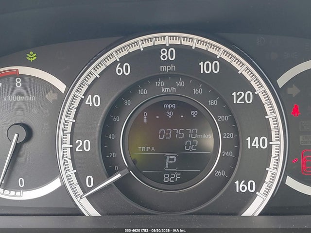 46201783 :رقم المزاد ، 1HGCR2F38GA202686 vin ، 2016 Honda Accord Lx مزاد بيع