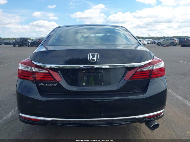 46201783 :رقم المزاد ، 1HGCR2F38GA202686 vin ، 2016 Honda Accord Lx مزاد بيع