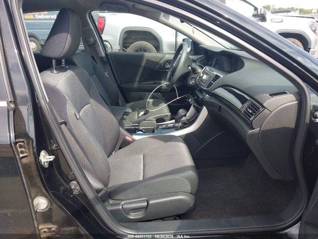 46201783 :رقم المزاد ، 1HGCR2F38GA202686 vin ، 2016 Honda Accord Lx مزاد بيع