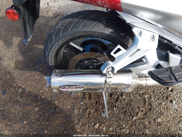 Yamaha Fjr1300 A 2014 JYARP24E7EA002216 Image 17