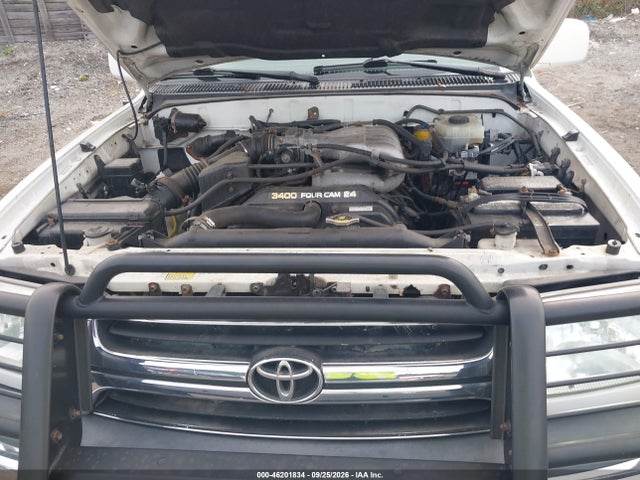 46201834 :رقم المزاد ، JT3HN86R420373302 vin ، 2002 Toyota 4runner Sr5 V6 مزاد بيع
